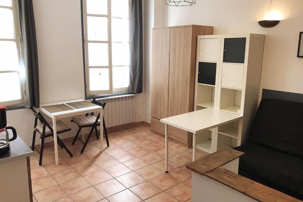 Studio Tout Confort - Intra-Muros - Plein Centre 亞維農 外观 照片